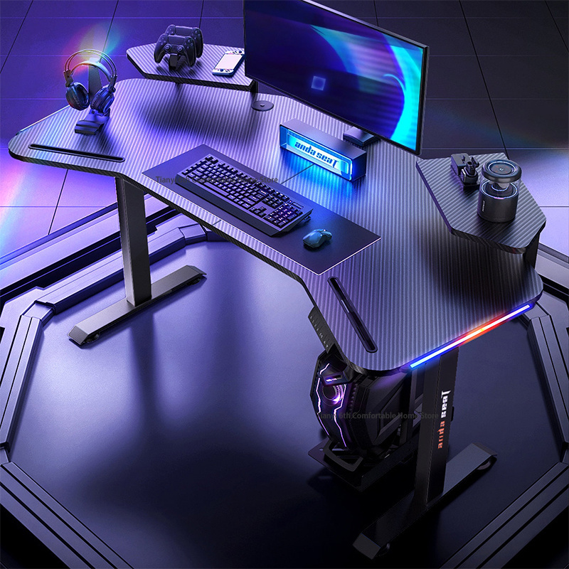 Pc Gaming High End - İskandinav Üst Düzey Oyun Masaları Çalışma
